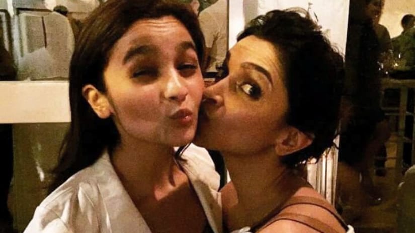 Alia Bhatt (left) with Deepika Padukone. Image from Twitter